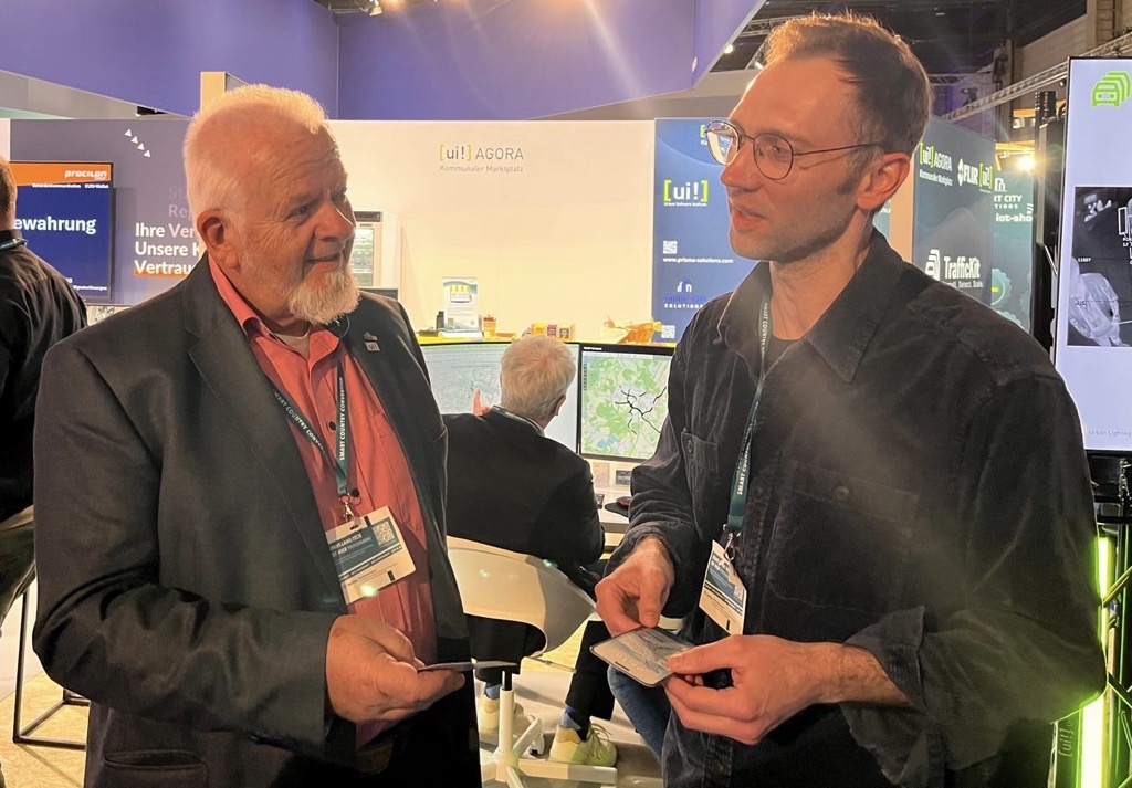 Johannes (right) during a professional exchange.